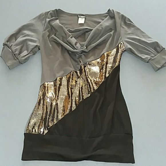 Daytrip Tops - Daytrip color block sparkle sequin drape neck